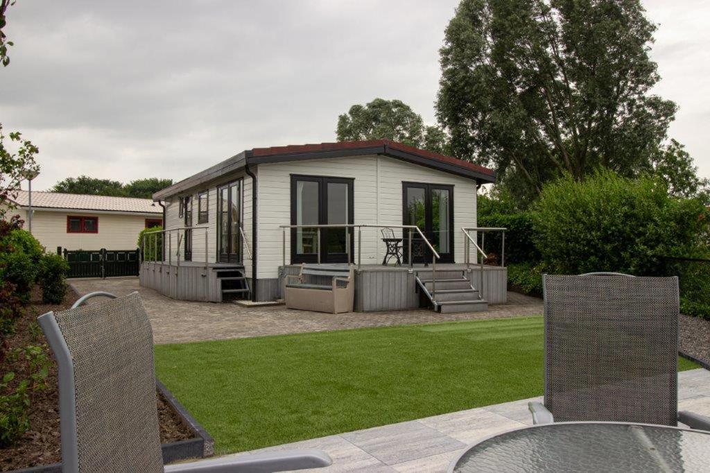 Chalet Esra 190 Sint Annaland Bagian luar foto